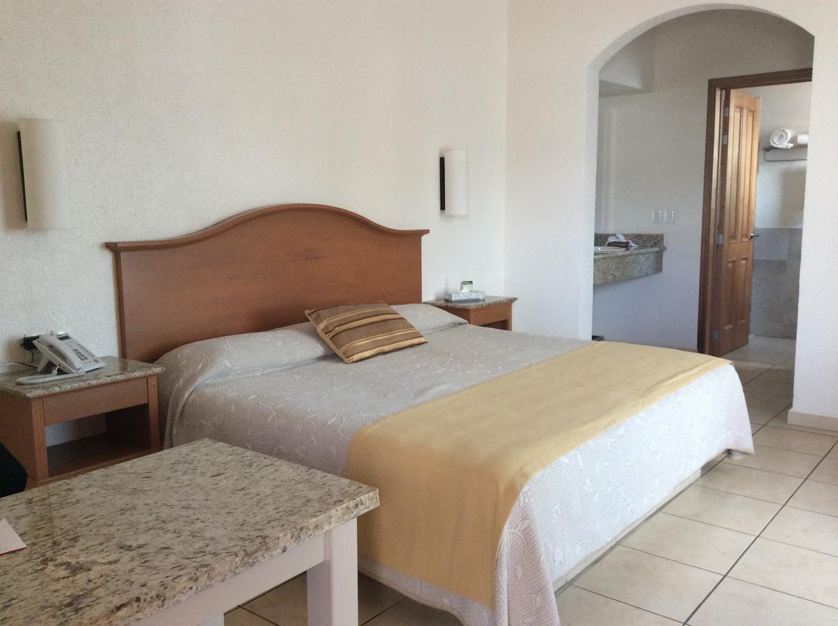 Hotel Fuerte Real Ciudad Guzman Chambre photo
